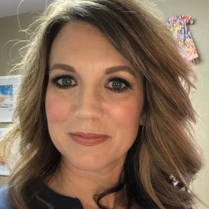 Meet your Posher, Carol